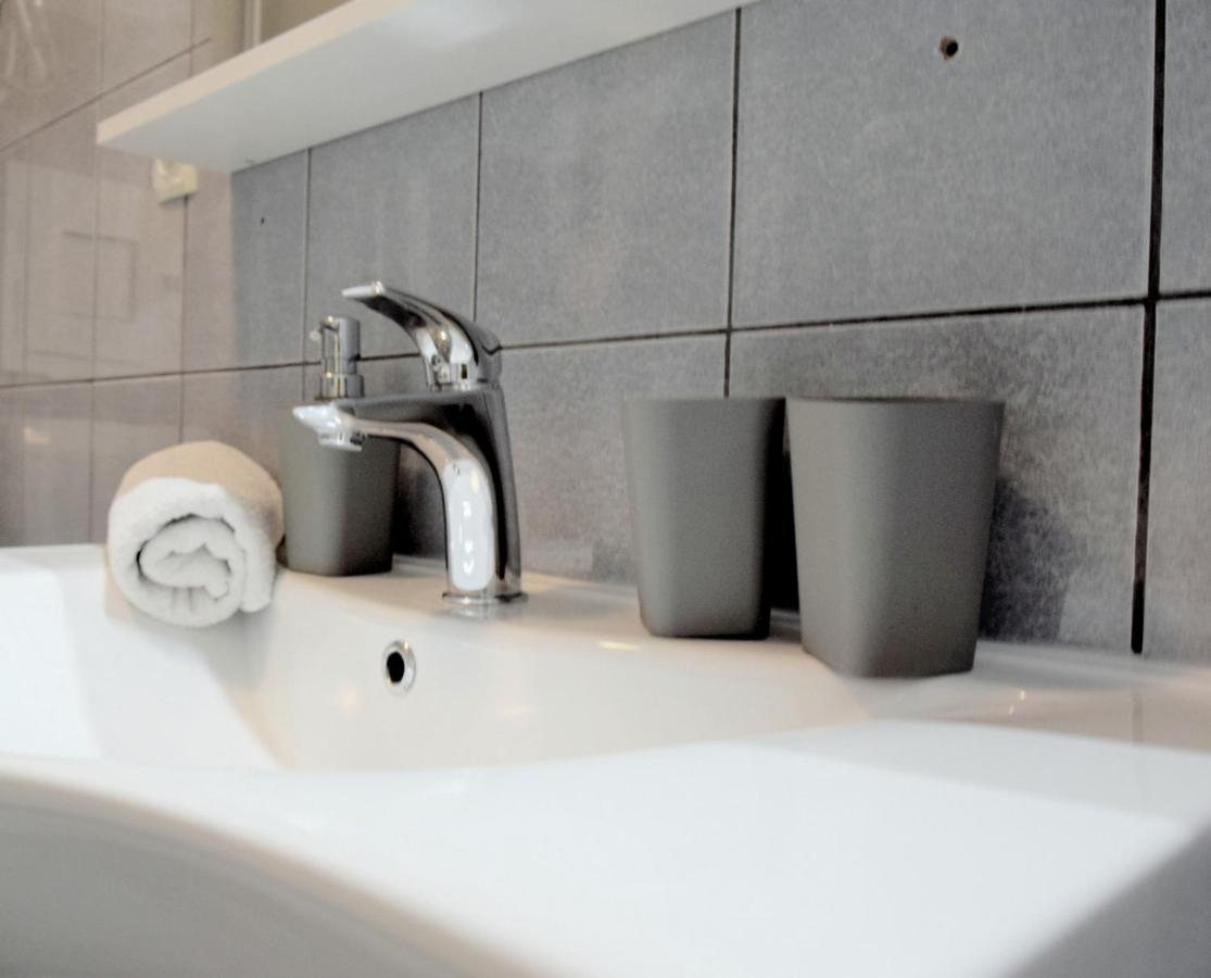 Rab City Apartment Greeny Rab Town Bagian luar foto