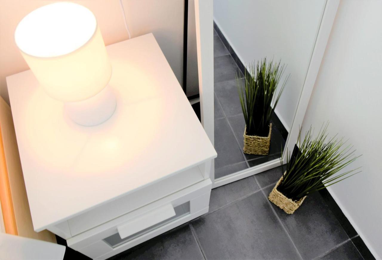 Rab City Apartment Greeny Rab Town Bagian luar foto